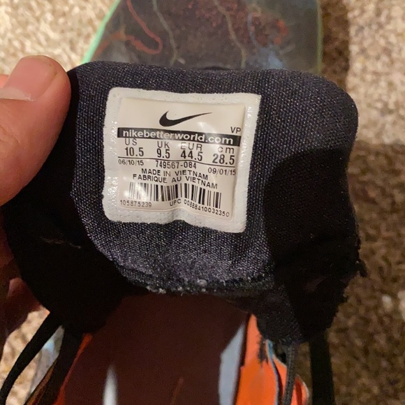 Nike Hyper Dunk 2015 - Picture 2 of 2